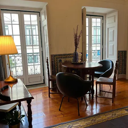 Apartment Cozy Portuguese Style