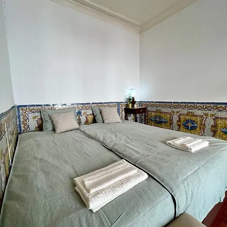 Cozy Portuguese Style Appartamento Lisbona